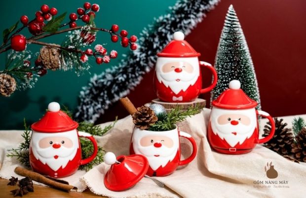 Tại Sao Cốc Sứ Noel Là Lựa Chọn Hoàn Hảo Mùa Giáng Sinh Này?